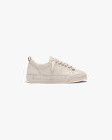 UK6.5 / EU40.5 / US7.5