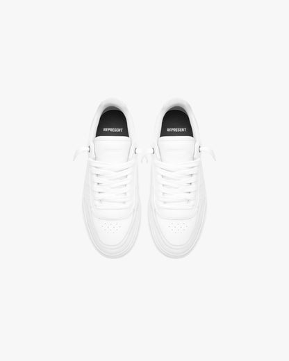 Initial Sneaker - Leather - Flat White