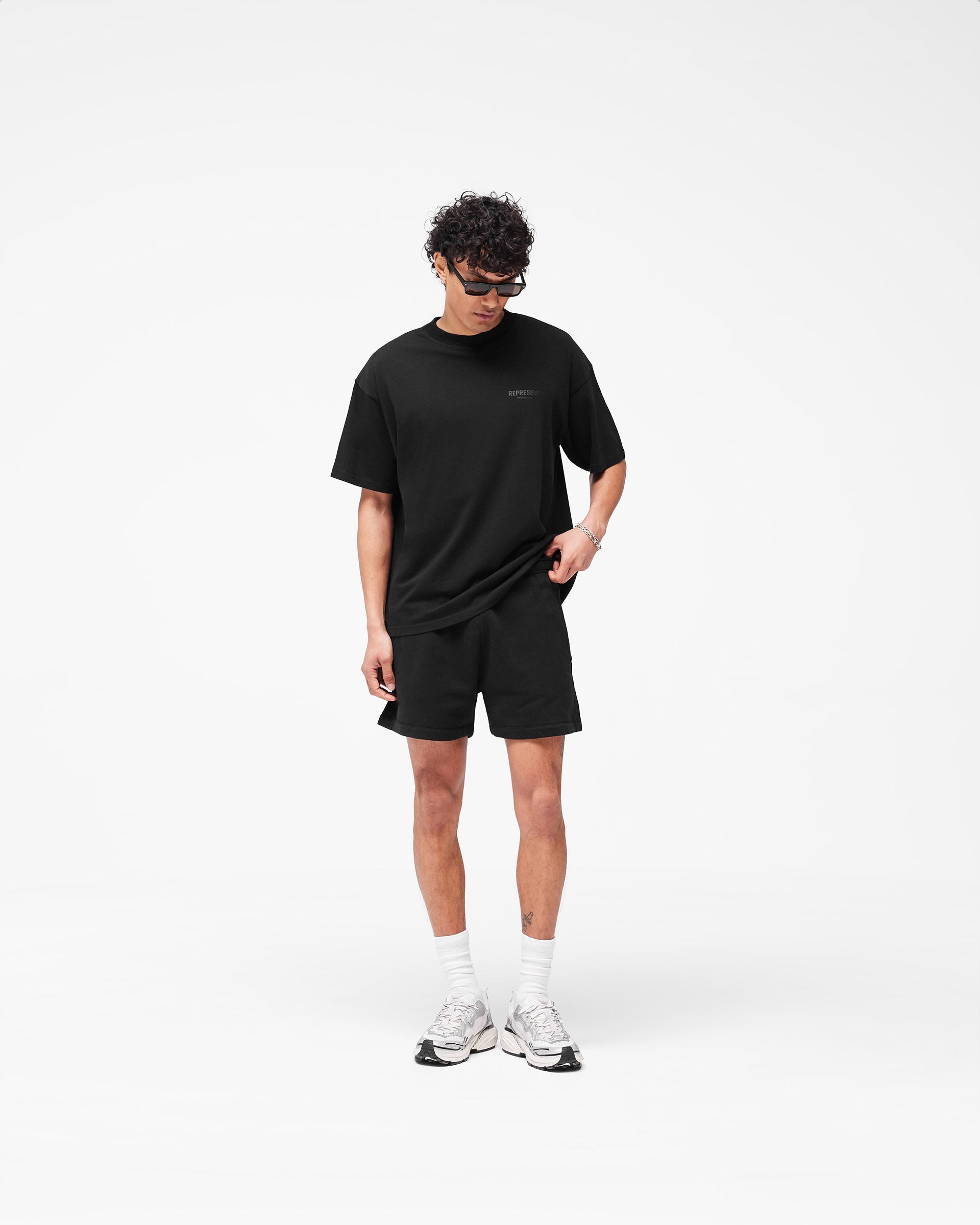 Represent Owners Club Shorts - Black
