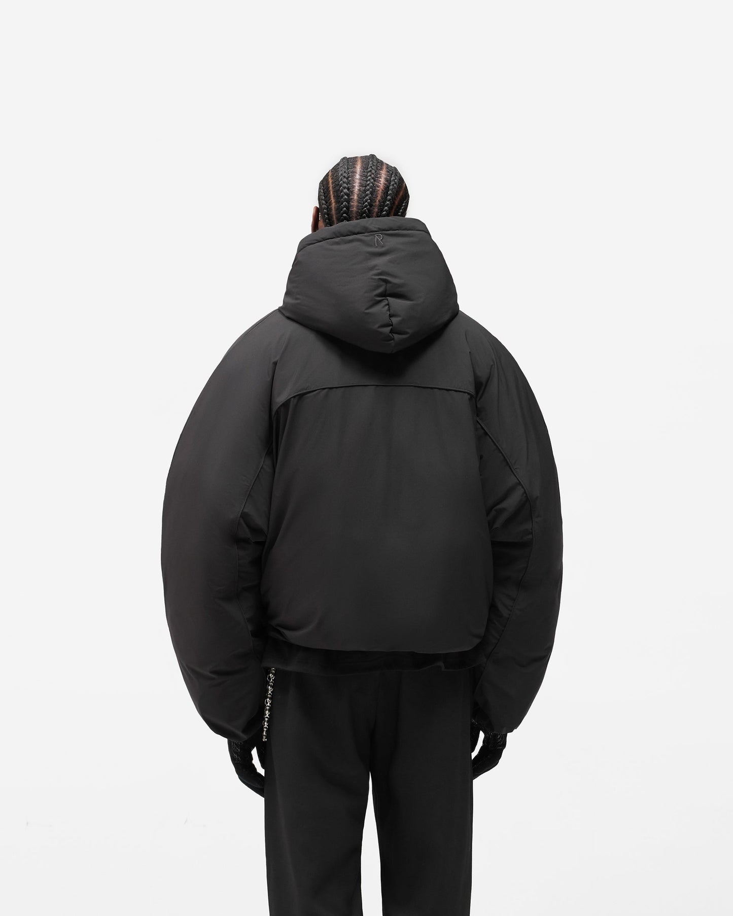 Arch Pullover Puffer - Jet Black